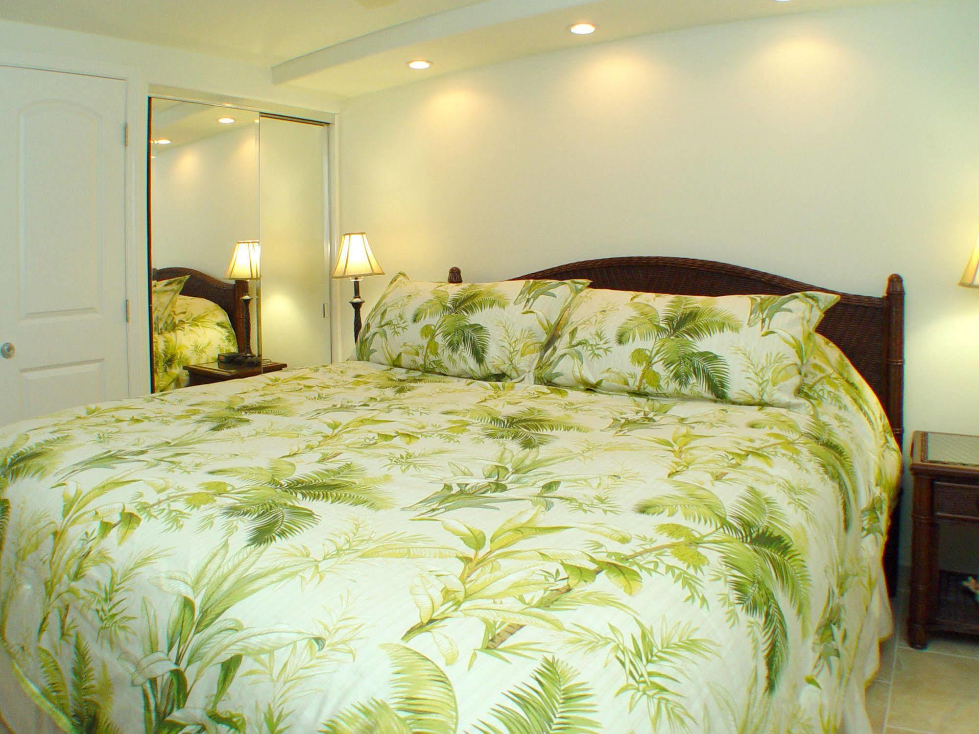Kaleialoha Condominiums ลาไฮนา ภายนอก รูปภาพ